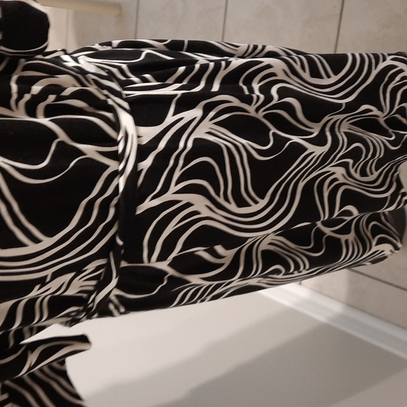 H&M Shirt Dress - Picture 7 of 8